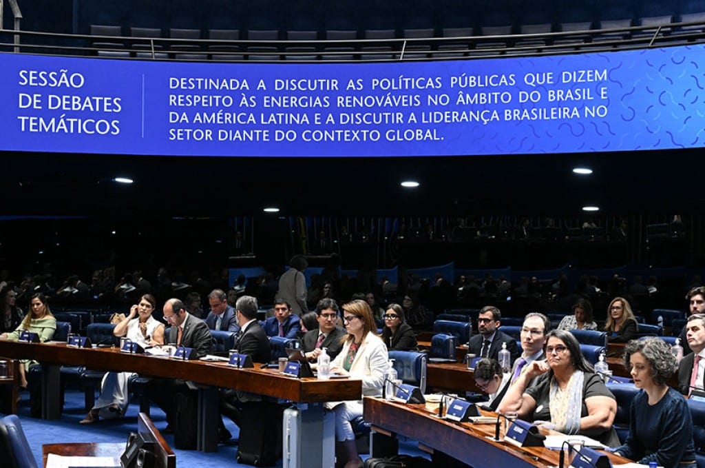 Senado aponta barreiras operacionais e regulatórias às renováveis no Brasil