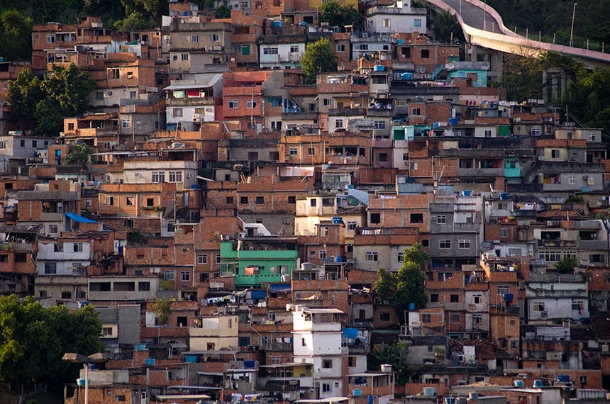 Governo libera R$ 3,5 bi para habitação e crédito a microempresas