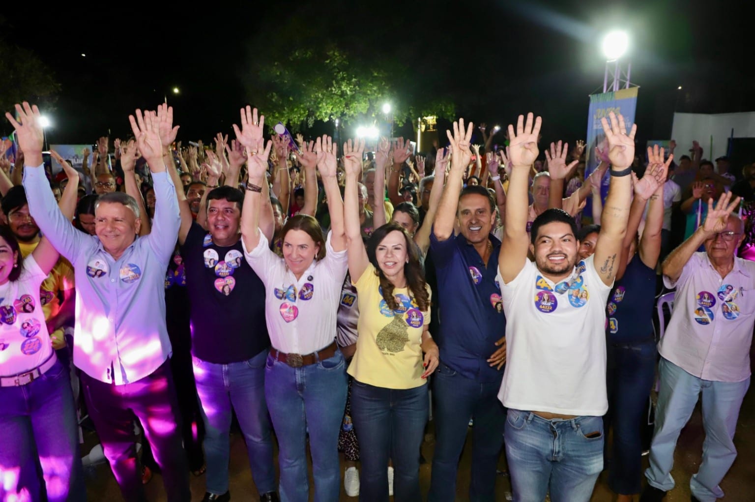 Ao lado de Dulce Miranda, Dorinha defende políticas sociais e fortalecimento das famílias: “Nós, mulheres, sabemos onde