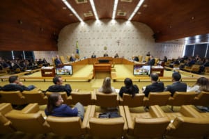 STF fixa renda de R$ 5 mil como teto para concessão de Justiça gratuita