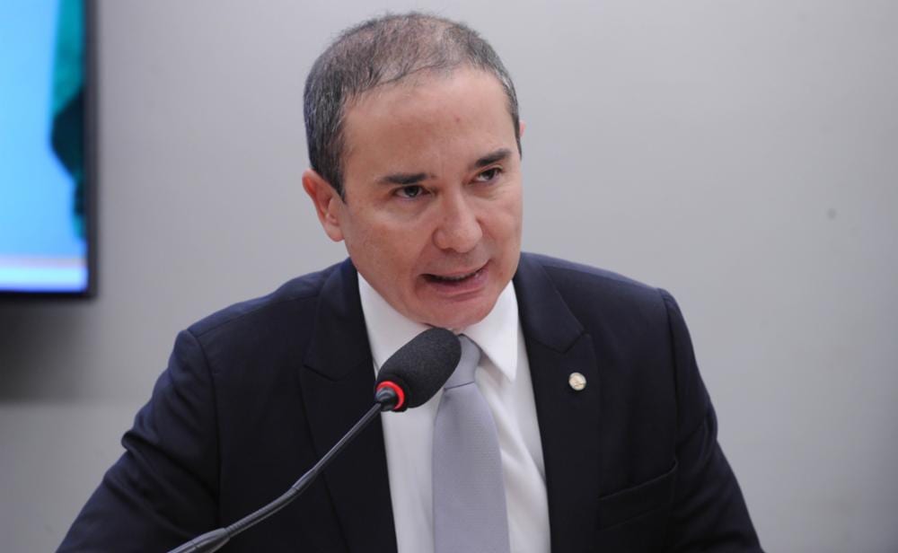 Comissão aprova prioridade a processos por abandono de pessoa idosa