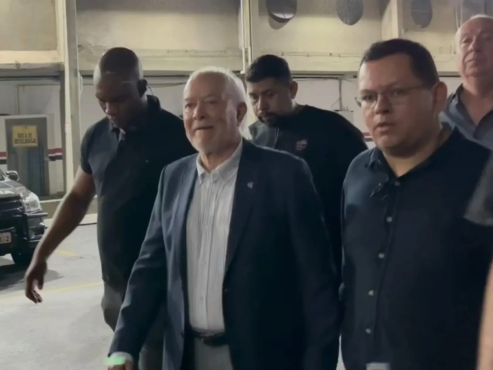 São Paulo toma decisão e define resolução de salários dos jogadores