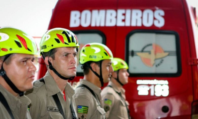 Câmara aprova nova regra para aposentadoria de policiais e bombeiros com menos tempo de serviço militar