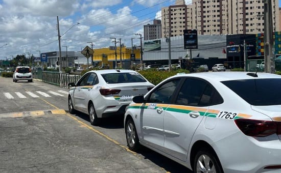 Inscrição para concessão de 102 permissões de táxi é prorrogada