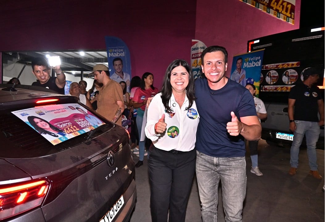 Felipe Mabel e Salma do Pestalozzi inauguram comitê em Senador Canedo