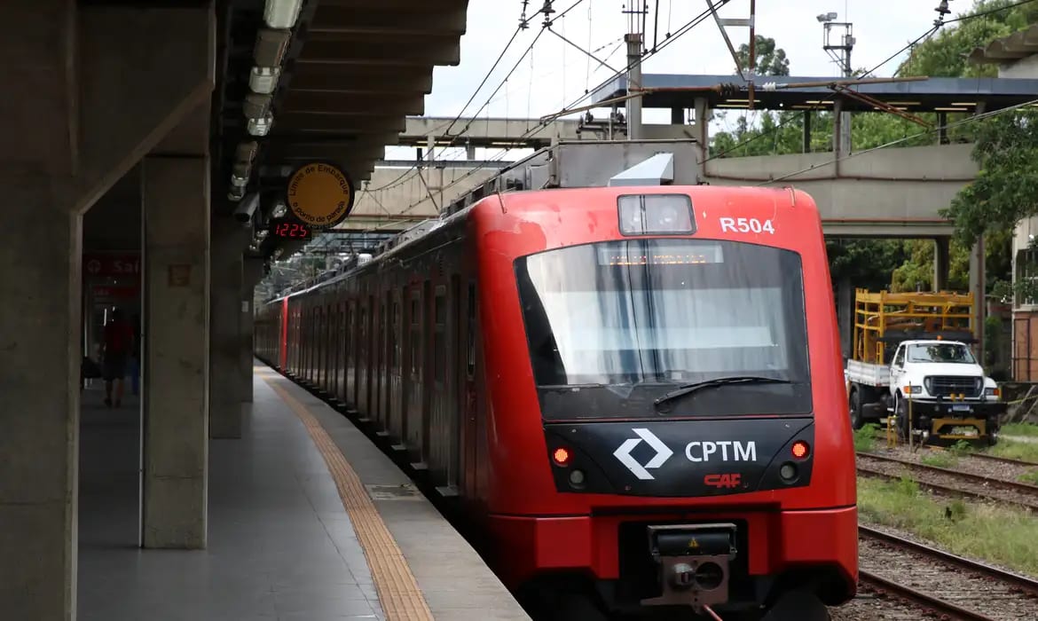 Quase R$600 milhões em dívidas travam o transporte metropolitano de SP
