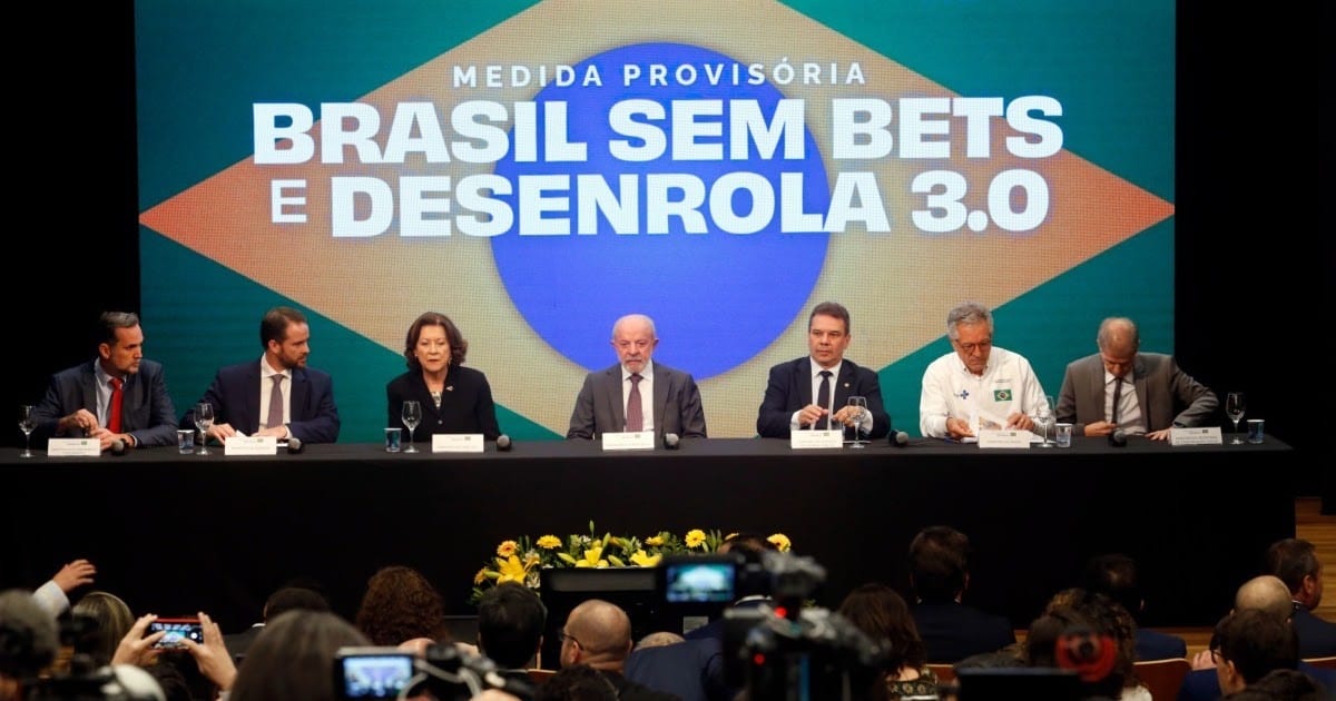 Governo Lula proíbe operação de apostas on-line e determina devolução de saldos