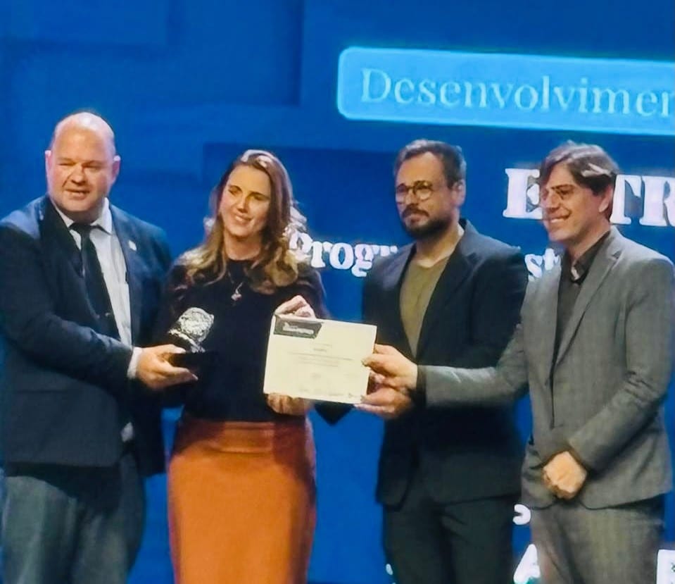 Estrela conquista dois prêmios estaduais da Famurs