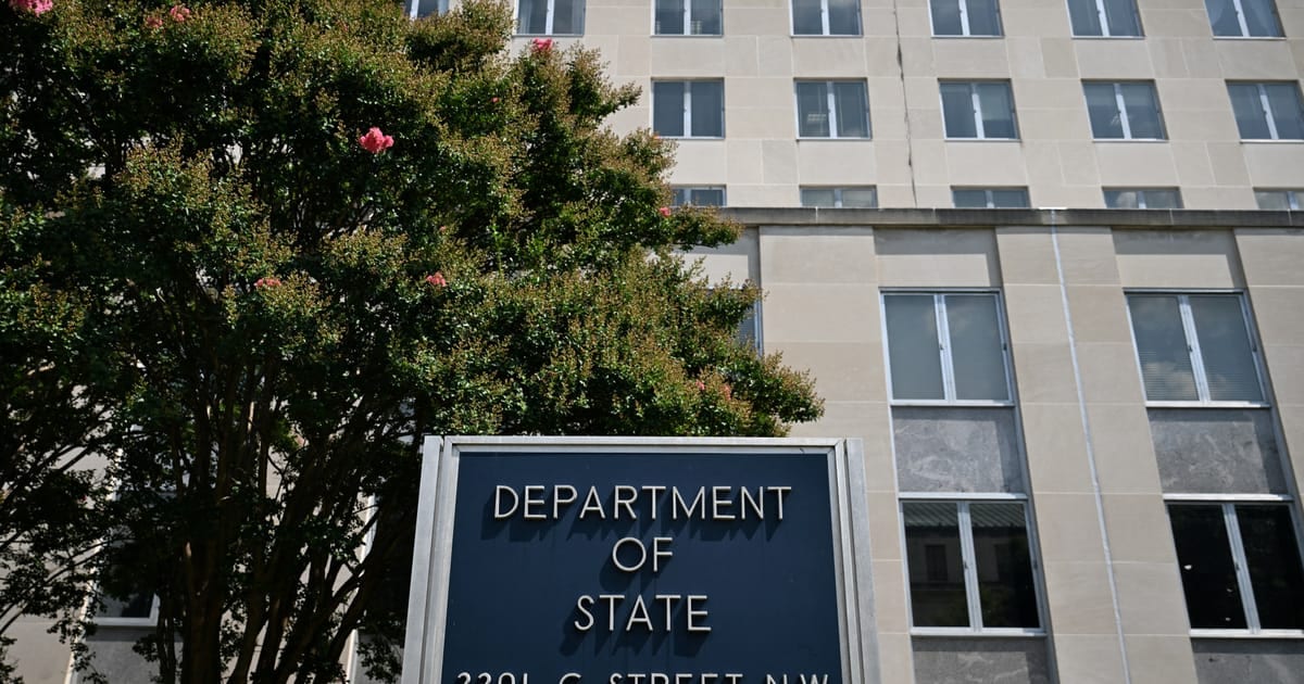 Governo Trump planeja revogar vistos de quem pediu asilo nos EUA