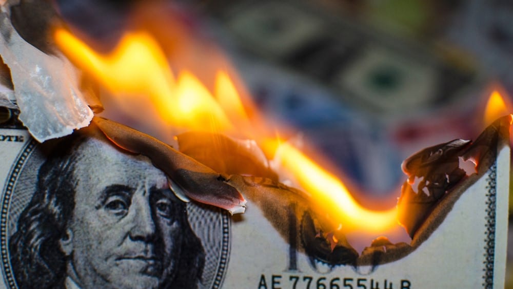 Goldman: dólar pode ficar entre R$ 4,50 e R$ 5,80 após eleição