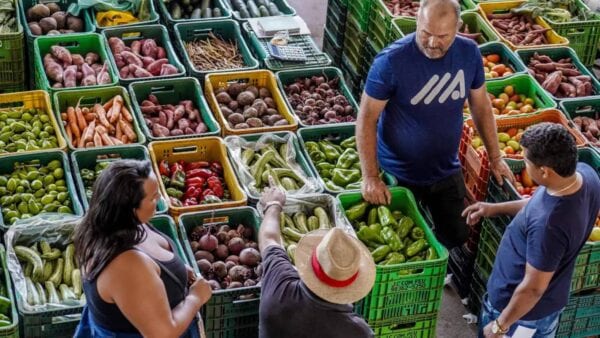 Abras: Famílias compraram mais arroz, óleo, macarrão e café após proibição das bets