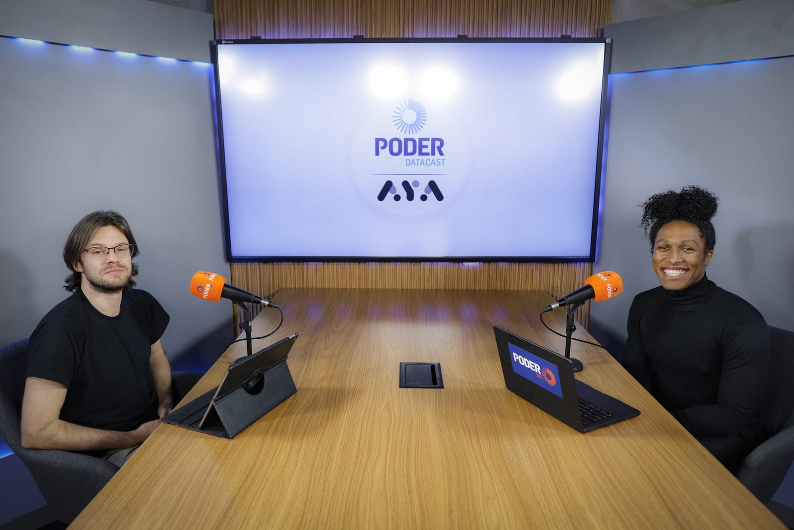 PoderDataCast debate medidas econômicas e voto dos mais pobres nesta quinta