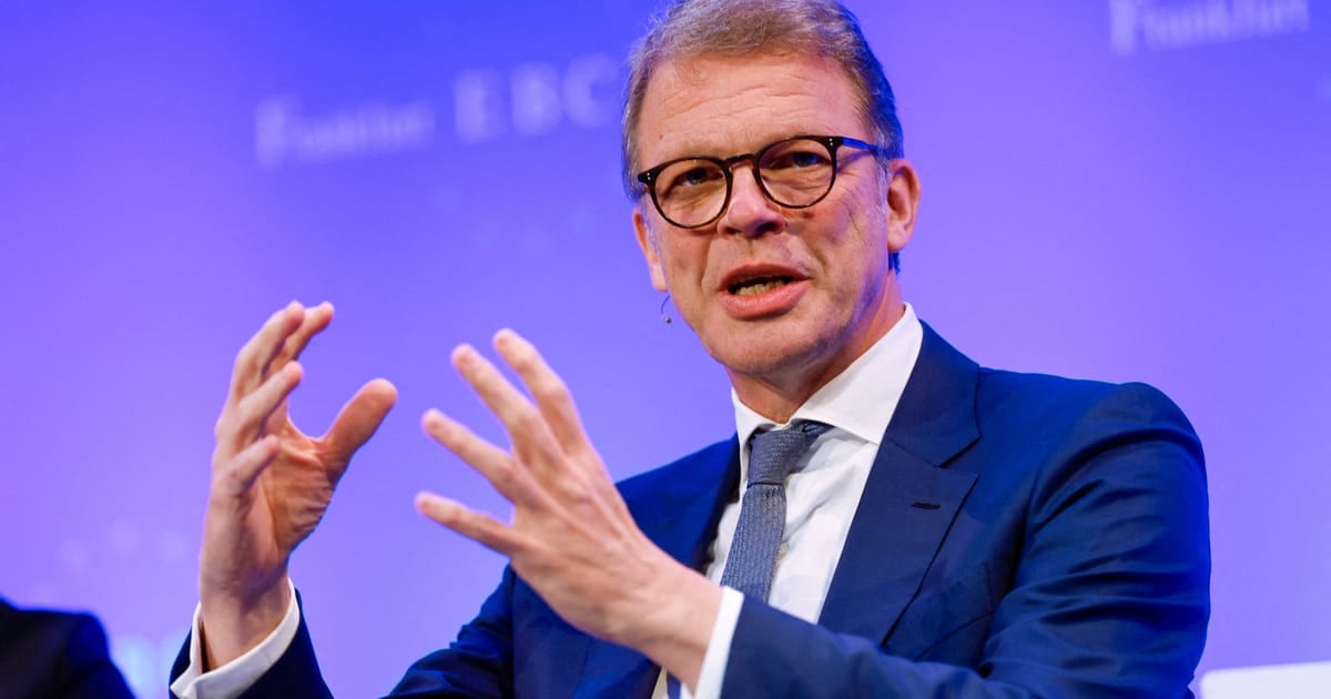 Chefe do Deutsche Bank alerta que resultados de eleições na Alemanha preocupam investidores estrangeiros