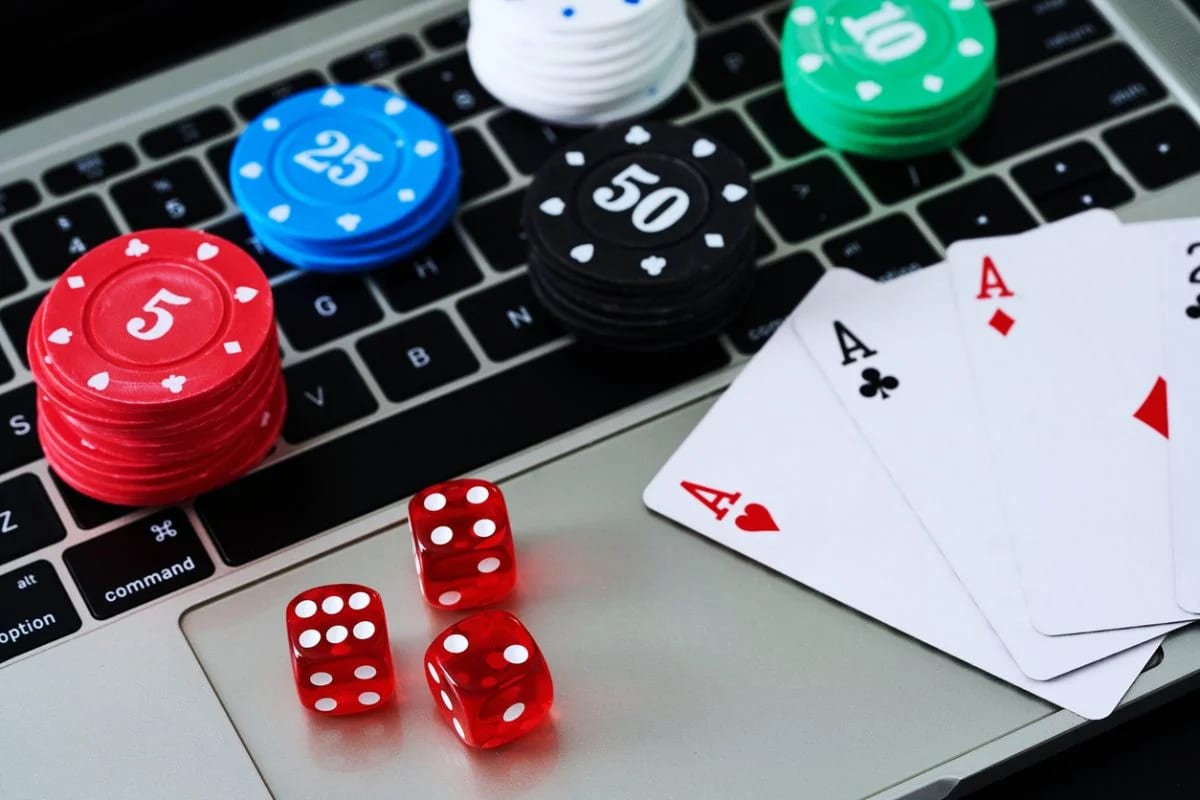 ANJL pede que TikTok, X, Google e Meta bloqueiem influencers que divulgam bets ilegais