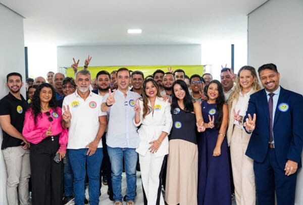 Ao receber apoio de advogados, Vicentinho afirma que categoria terá espaço em seu governo