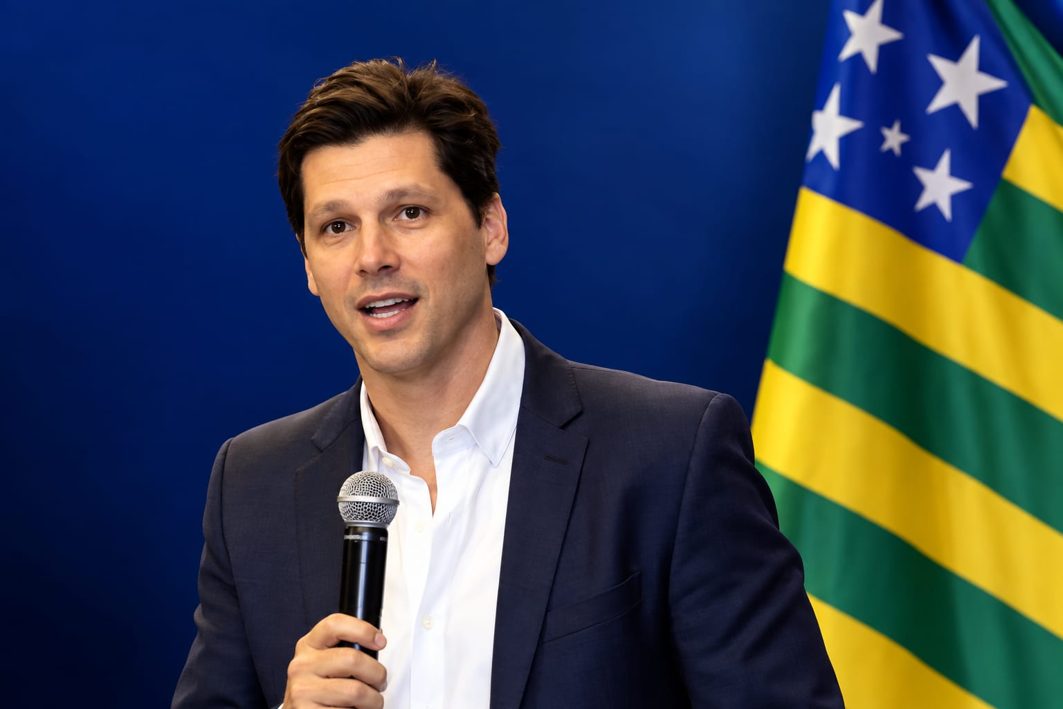 Daniel Vilela vence no primeiro turno e herda projeto de Caiado em Goiás