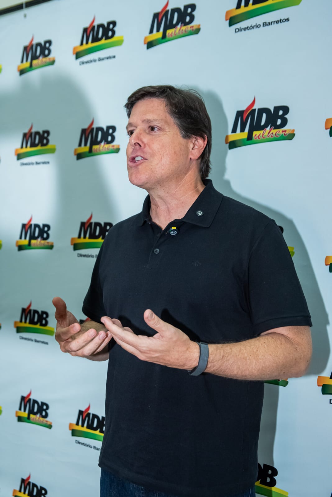 Baleia Rossi diz que MDB não lançou candidato e pede debate de projetos