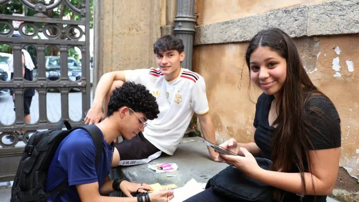 O que os estudantes esperam dos novos governos para melhorar a escola?