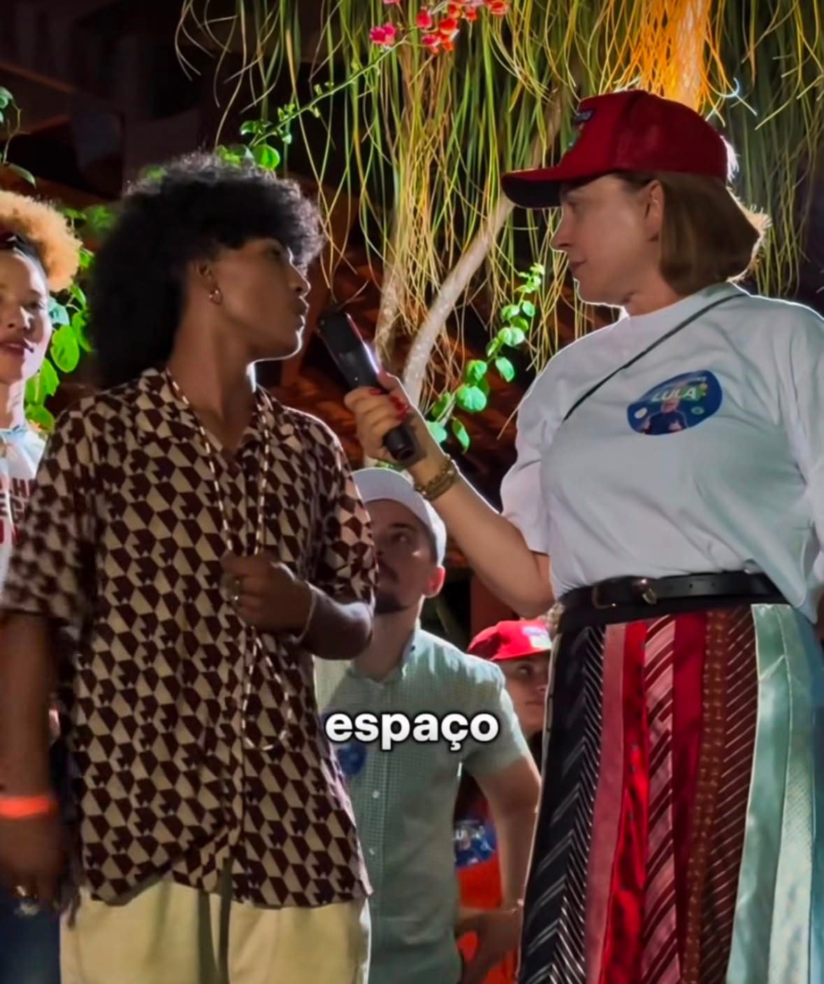 Kátia Abreu reúne mais de 500 jovens em atividade de apoio a Lula em Palmas