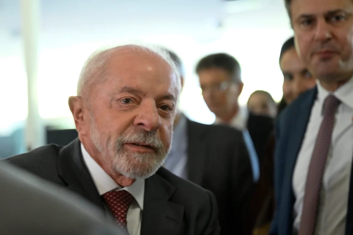 Lula: não vou deixar de dar benefício por causa de eleição