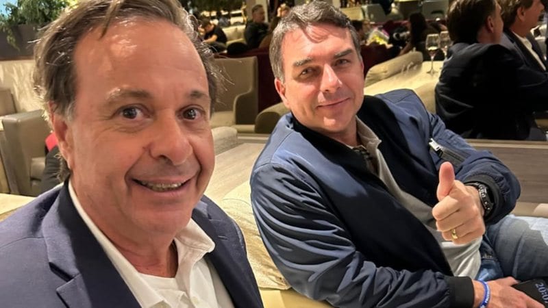 Flávio Bolsonaro recebe apoio do Podemos e destaca atuação de Gilson Machado Neto