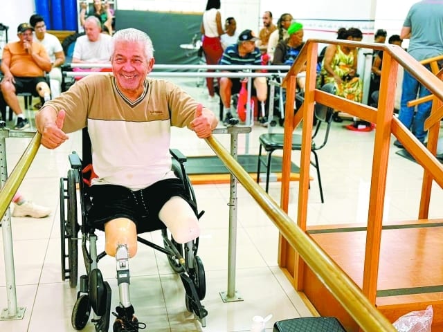 Indaiatuba entrega próteses e órteses a 36 pacientes