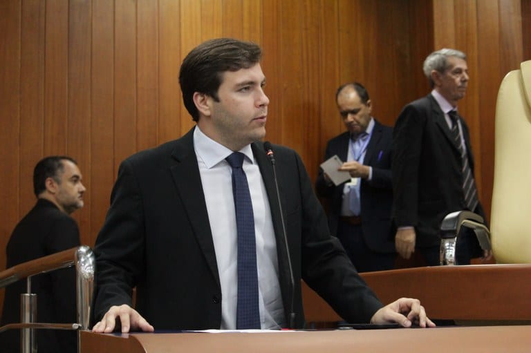 Câmara de Goiânia derruba veto e proíbe corte de energia em unidades de saúde