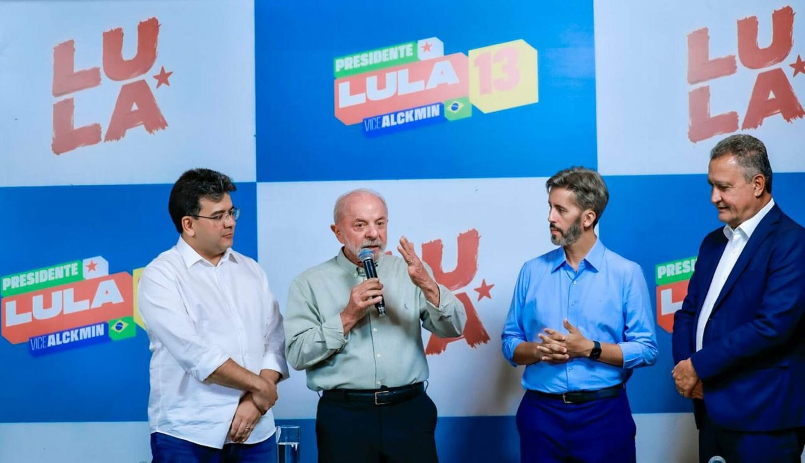 Lula recebe em Brasília governadores petistas que foram reeleitos