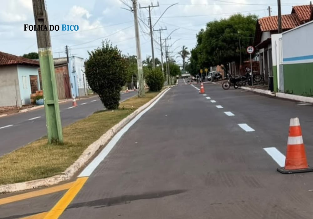 SÃO BENTO: Ruas recebem faixas de pedestres, demarcações e placas de trânsito