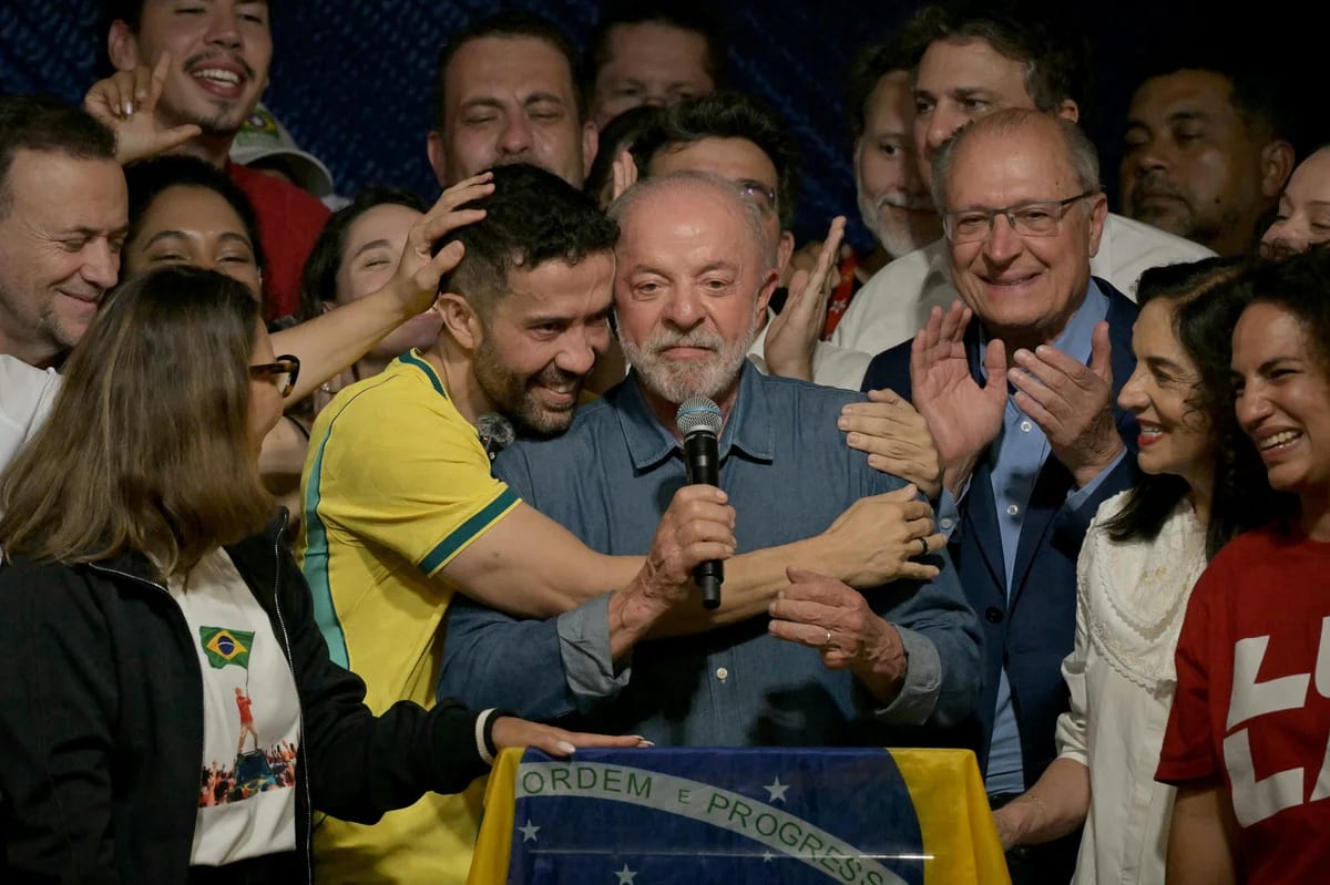 Em primeiro discurso após a vitória, Lula manda recados para Donald Trump
