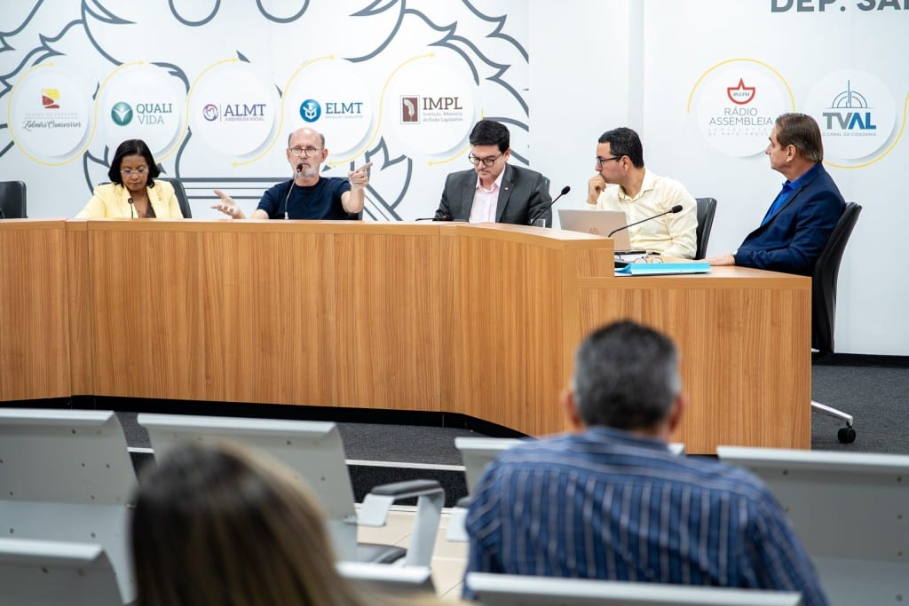 ALMT discute PL 692/2026 e diretrizes orçamentárias para 2027