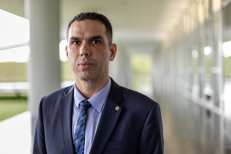 Fabio Macedo apresenta PL 3389/2025 contra pressão psicológica no esporte