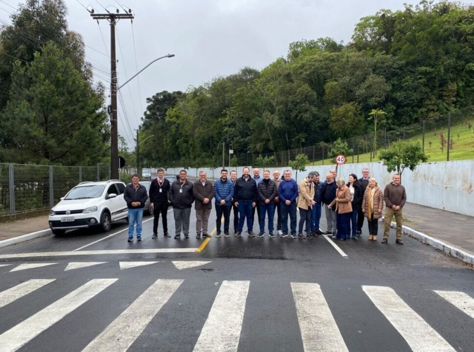 Rua Raineri Petrini recebe pavimentação asfáltica com investimento de R$ 1,4 milhão