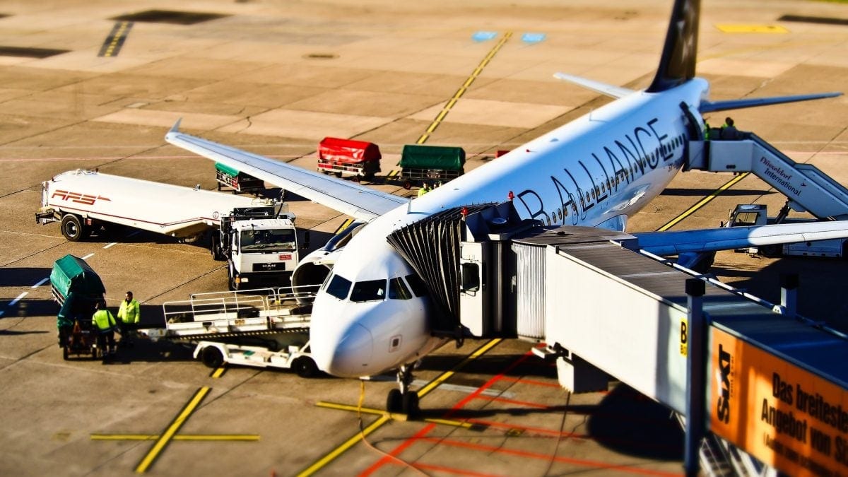 Reforma tributária já afasta aéreas e pode reduzir voos a partir de 2027