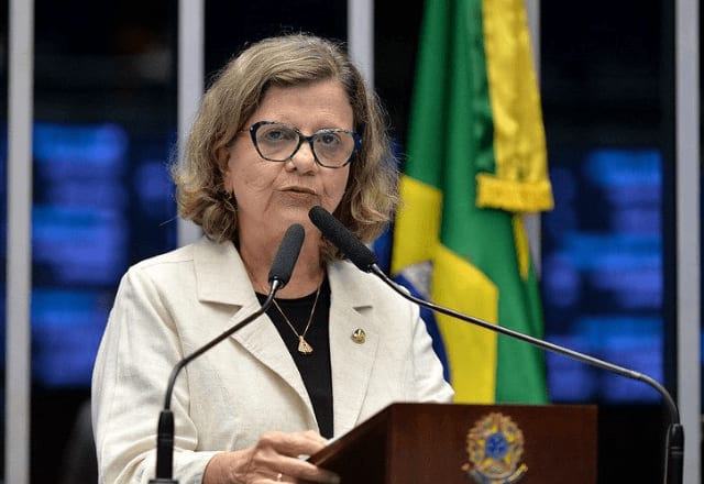 Teresa Leitão prevê aprovação do fim da escala 6x1 na CCJ