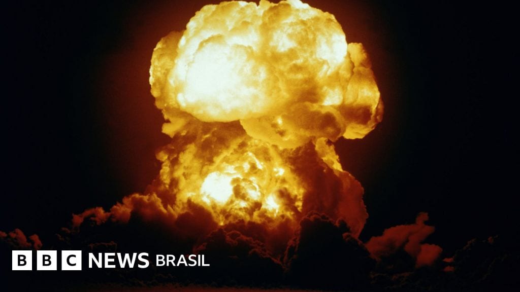Por que o Brasil não tem bomba atômica, como propõe Renan Santos?