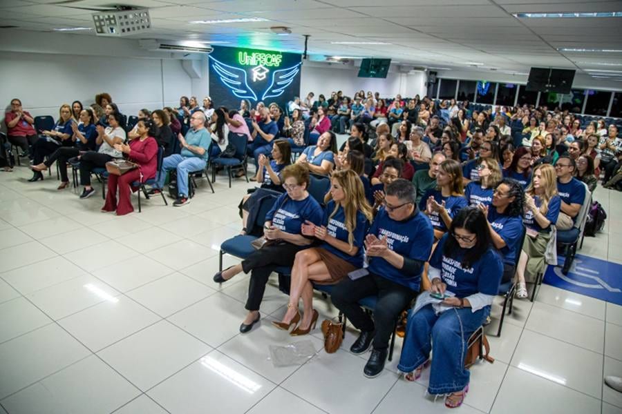 UniFECAF inaugura Projeto TEIA com 220 servidores em Taboão da Serra