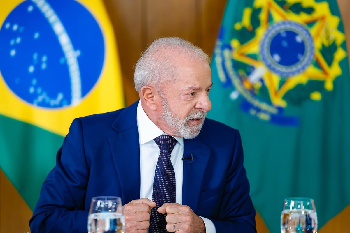 Após turbulência no mercado, Lula se reúne com ministros da Fazenda e do Planejamento