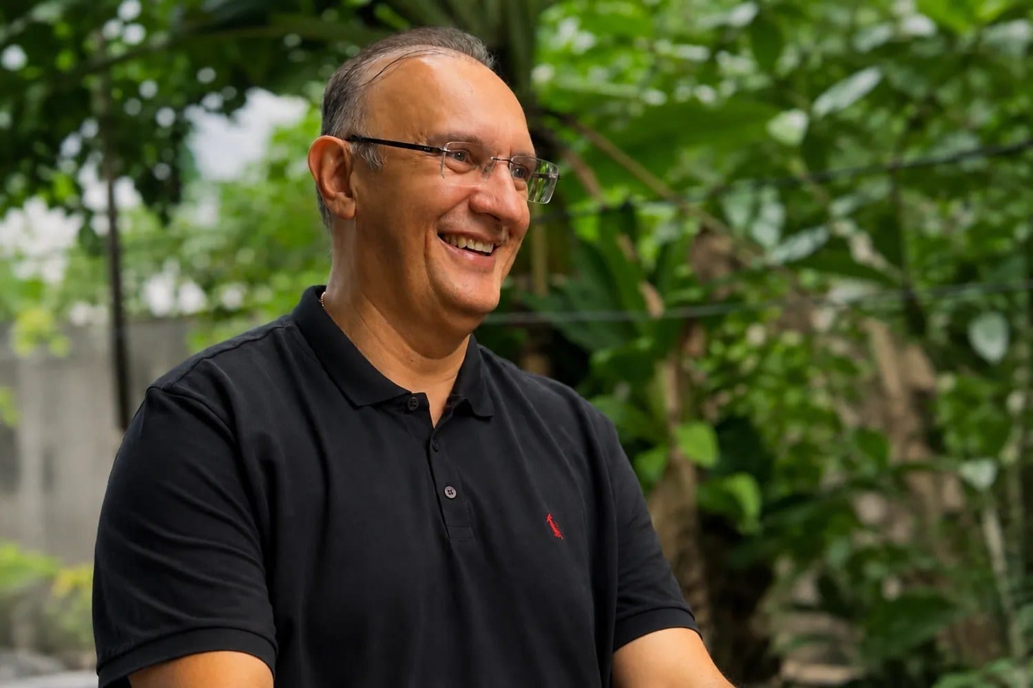 Fábio Henrique (MDB) aposta na periferia por emprego e economia