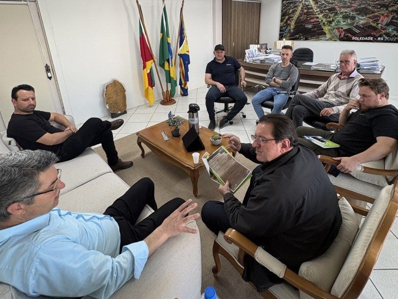 Sindicato Rural apresenta ao executivo programação do 1º Rodeio de Aniversário da entidade
