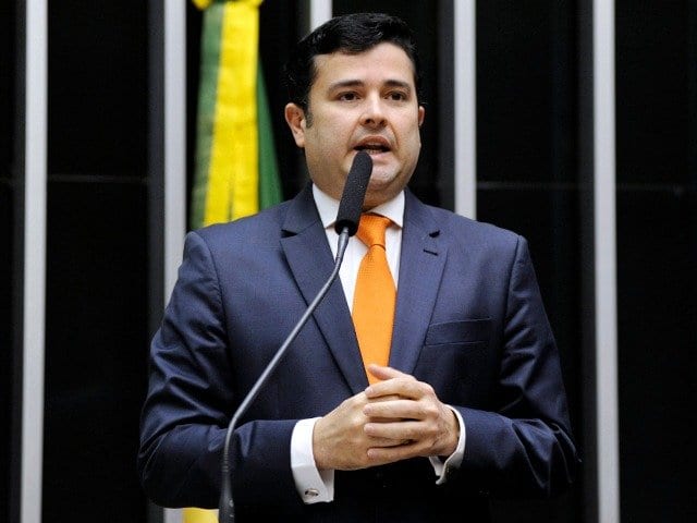 Eduardo da Fonte será sabatinado nesta segunda (24) às 9h na Rádio Jornal