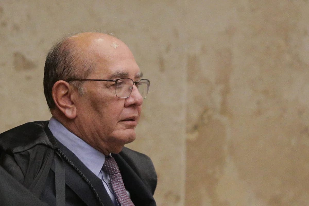 Gilmar Mendes pede que TSE evite politização da Justiça Eleitoral
