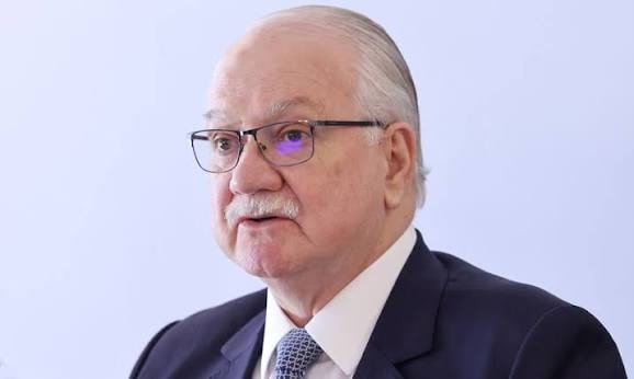 Fachin arquiva ações ligadas ao inquérito das fake news