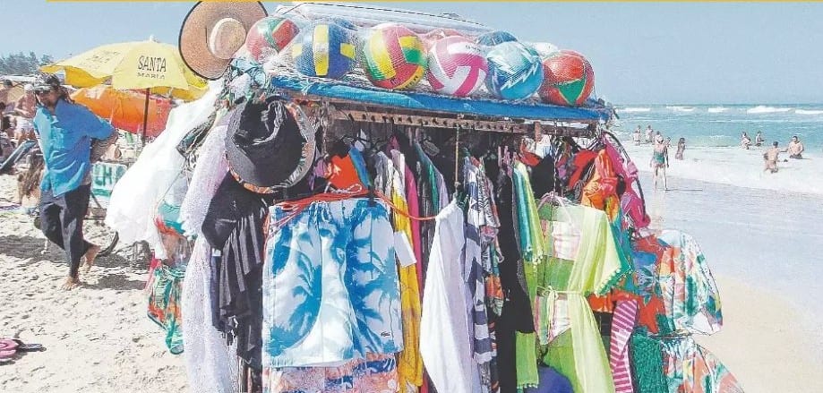 Torres antecipa autorização para comércio ambulante nas praias a partir de 28 de outubro