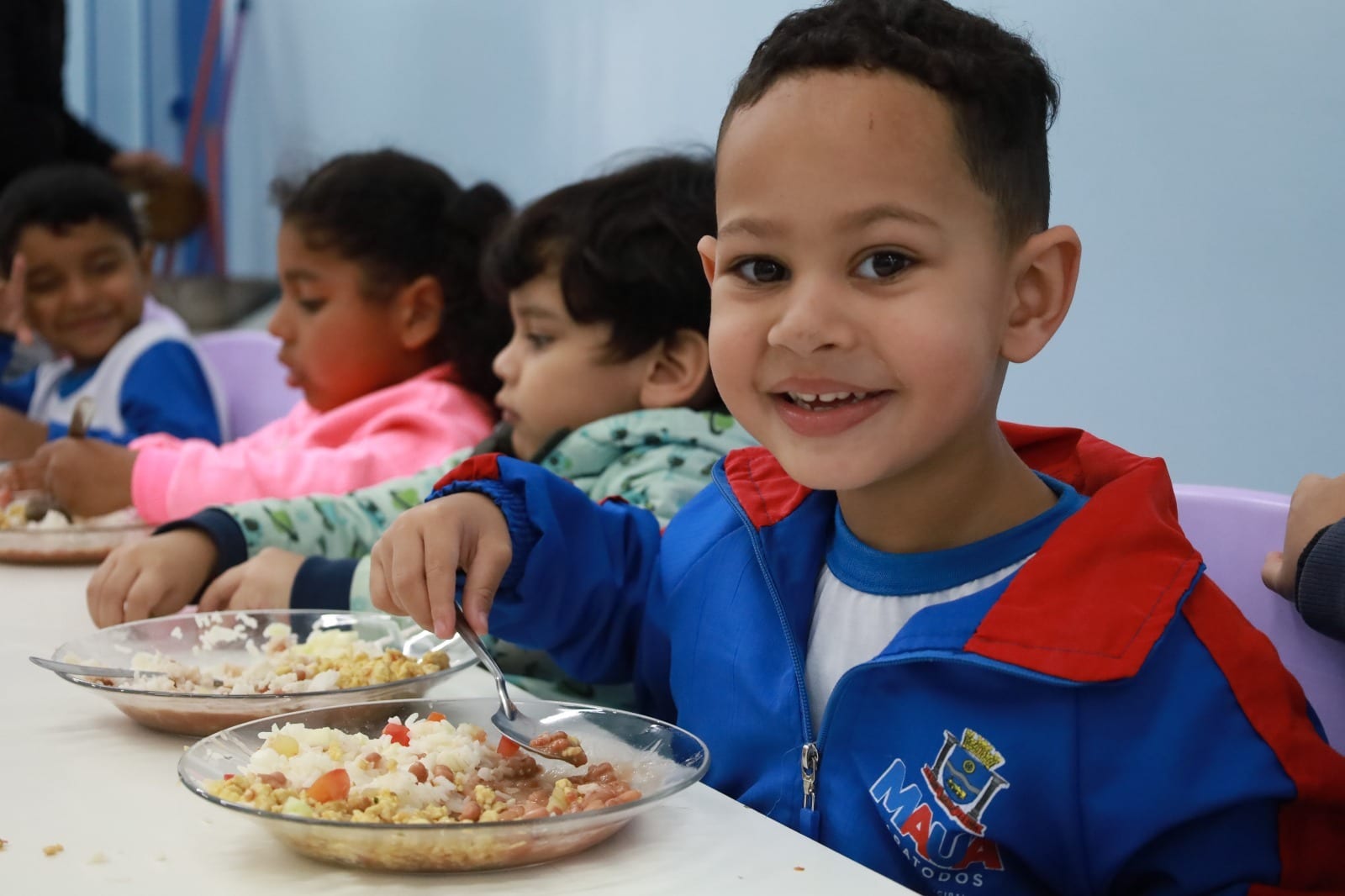 Mauá celebra Semana Municipal da Alimentação com cardápio especial nas escolas e seminário aberto ao público