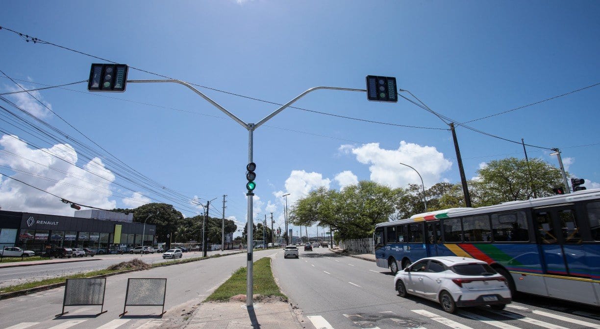 Metronização dos corredores de BRT avança no Grande Recife