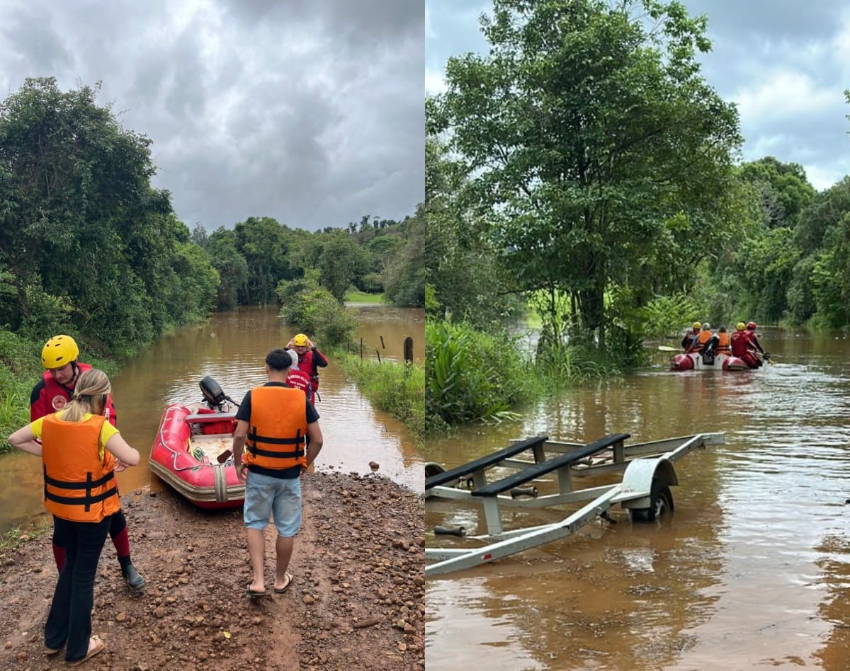 Eleitores ilhados são transportados de bote pelos bombeiros para votar no interior de SC