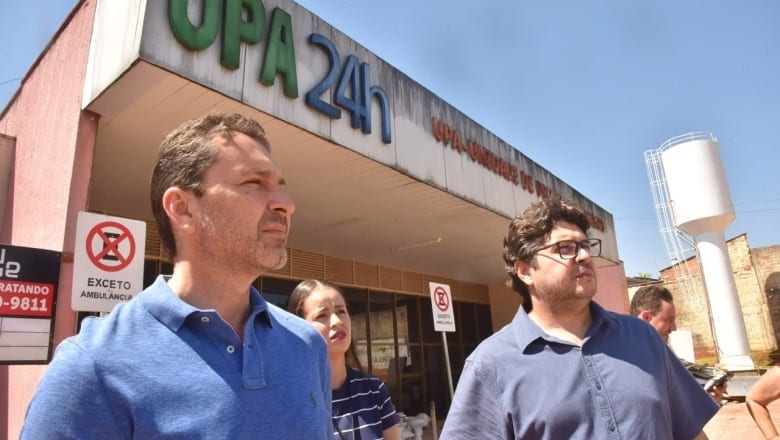 Vilela vistoria reforma e ampliação da UPA Parque Flamboyant