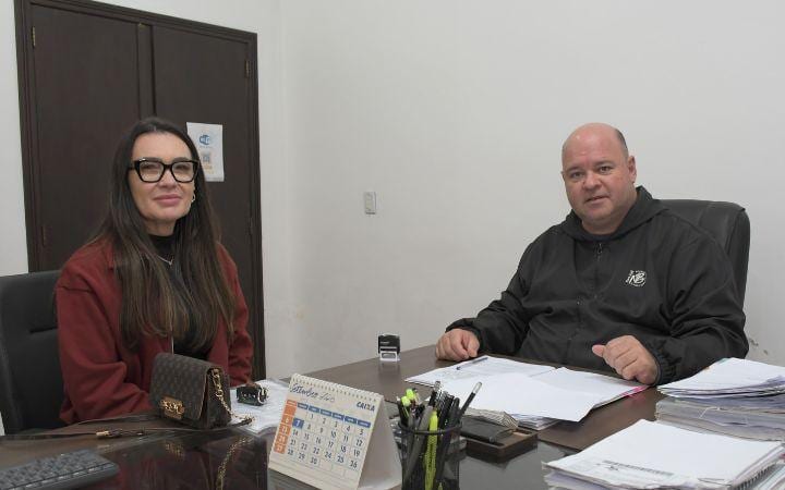 Diretora pede à Prefeitura de Imbé apoio para regularizar terreno da EEEM Nove de Maio