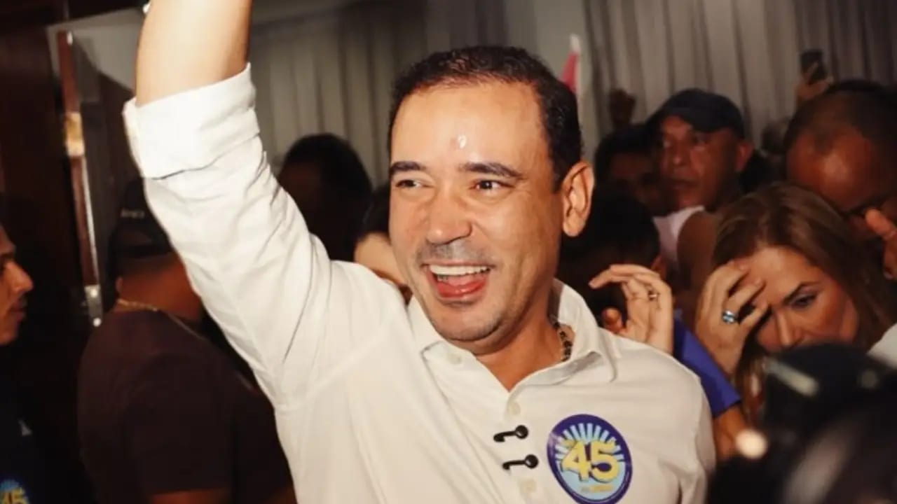 Vicentinho Jr. é eleito governador do Tocantins
